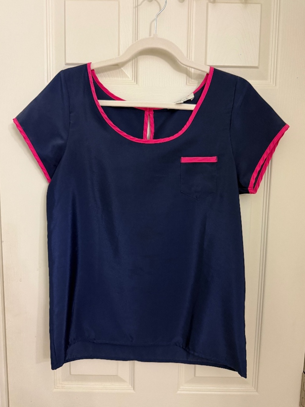 Olive & Oak Navy and Pink Blouse